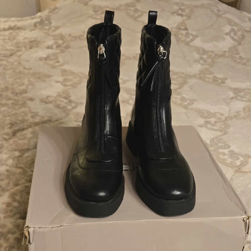 Kenneth Cole Black Quilted Combat Boots - Picture 3 of 16